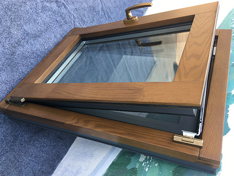 安全型铝包木钢砂一体窗82